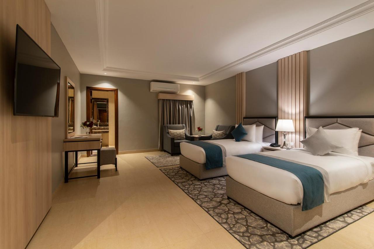 فندق انالة تبوك - Enala Tabuk Hotel Bagian luar foto